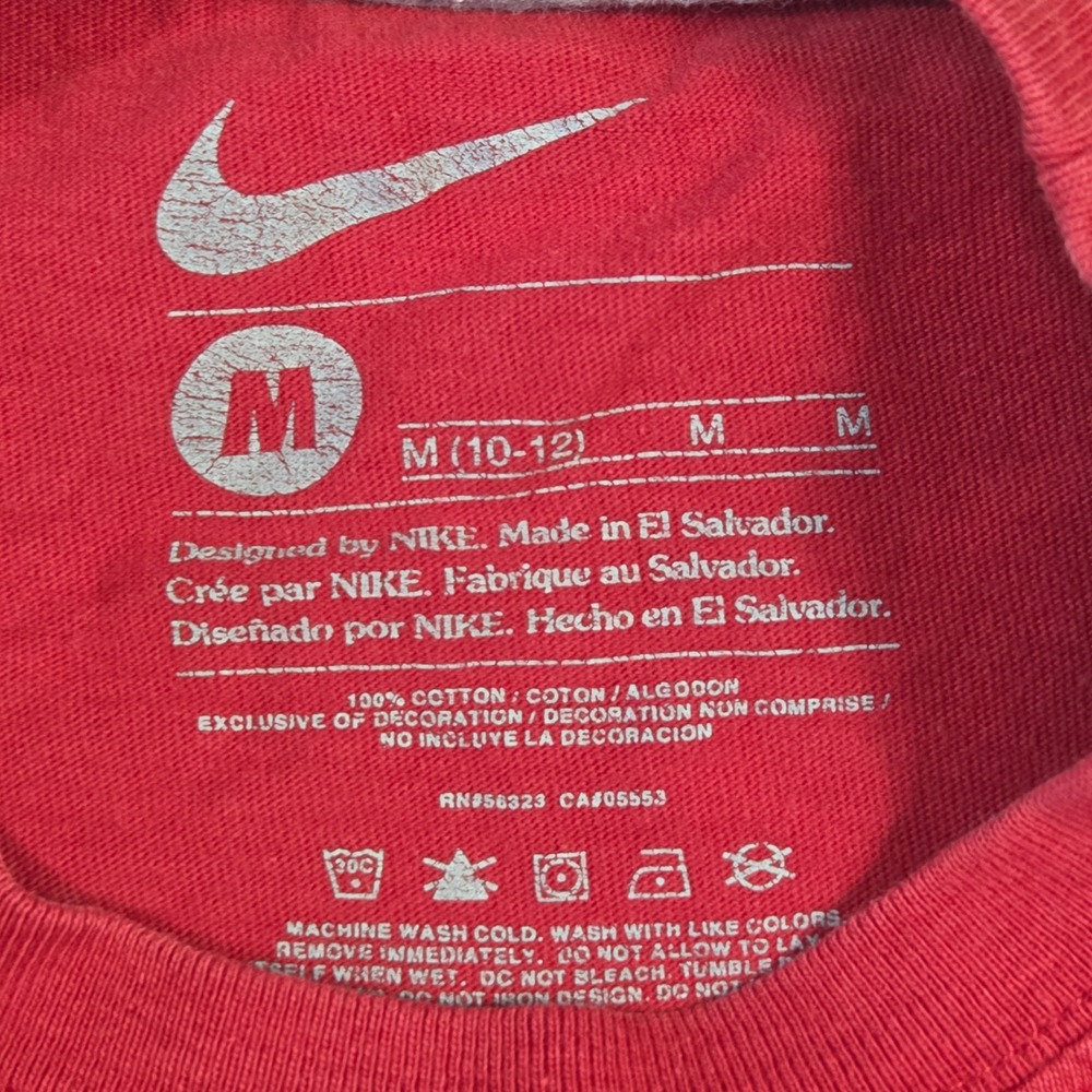 Nike Boys Red Graphic Logo T-Shirt Size M 10-12 Short Sleeve Cotton Tee Casual - Picture 4 of 6